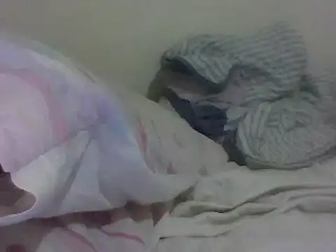 Snapshot of Bigg_boobies chatting on 03-07-25, 05:08 Bigg boobies online show from 03-07-25, 05:08