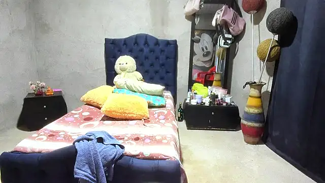 mature  bigboobs   online show from 11-17-25, 06:46