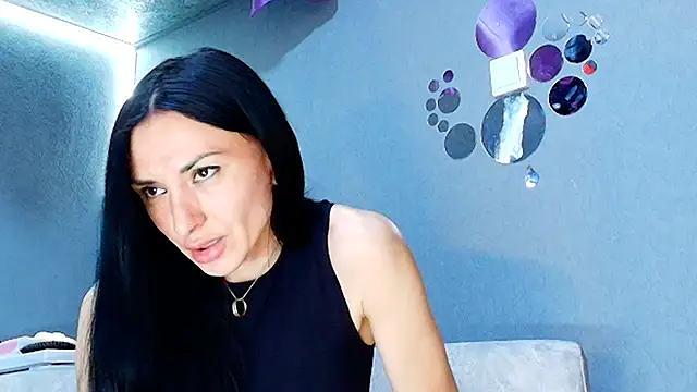 Snapshot of Siaconna chatting on 06-16-26, 08:06 Siaconna online show from 06-16-26, 08:06