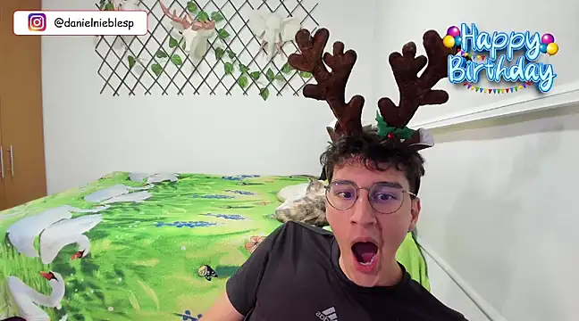 Jackson Careyy online show from 12-18-24, 10:35