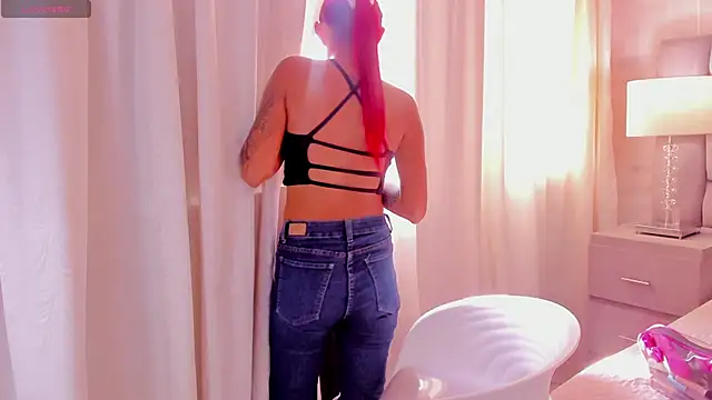 CinthiaCollins online show from 01-30-25, 09:04