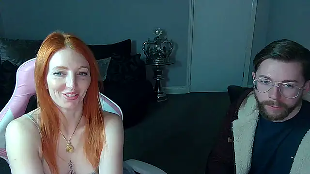 Snapshot of Red_firesquirt chatting on 02-02-25, 09:13 Red firesquirt online show from 02-02-25, 09:13