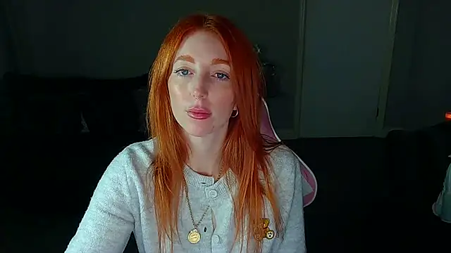 Snapshot of Red_firesquirt chatting on 02-21-25, 02:48 Red firesquirt online show from 02-21-25, 02:48