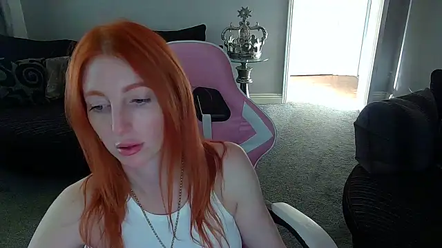 Snapshot of Red_firesquirt chatting on 02-24-25, 02:26 Red firesquirt online show from 02-24-25, 02:26