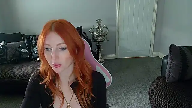 Snapshot of Red_firesquirt chatting on 03-10-25, 02:37 Red firesquirt online show from 03-10-25, 02:37