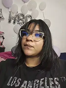 Yelly online show from 07-24-26, 03:26