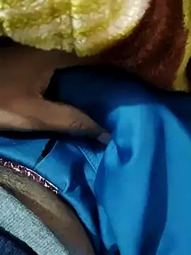 xxxhugedick0001 online show from 01-12-25, 11:28