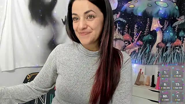 LovelyAzucena online show from 02-18-25, 09:09