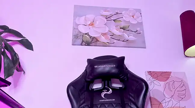 Noa Sakura  online show from 02-21-25, 10:26