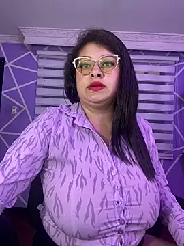 MiiaaJoness online show from 04-15-26, 09:15