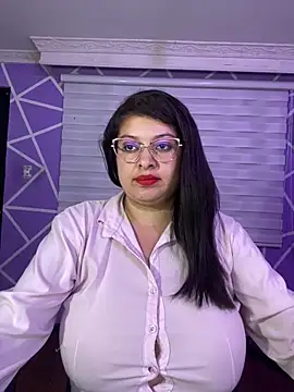 MiiaaJoness online show from 05-13-26, 09:00