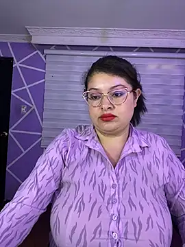 MiiaaJoness online show from 05-20-26, 08:37