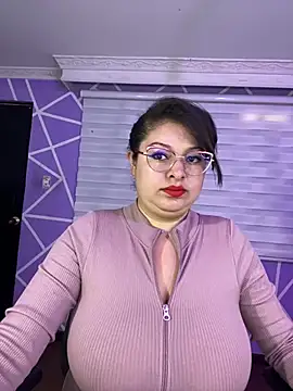 MiiaaJoness online show from 05-28-26, 04:04