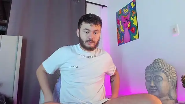 JacoLive online show from 12-15-25, 04:06