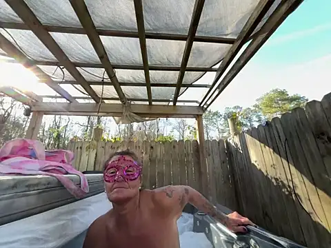 Snapshot of prainxxx22 chatting on 12-14-24, 07:36 prainxxx22 online show from 12-14-24, 07:36