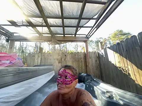 Snapshot of prainxxx22 chatting on 12-22-24, 07:42 prainxxx22 online show from 12-22-24, 07:42