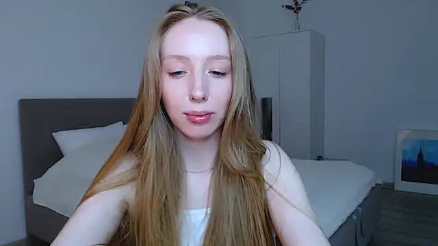 Luna insniity online show from 02-06-25, 02:22