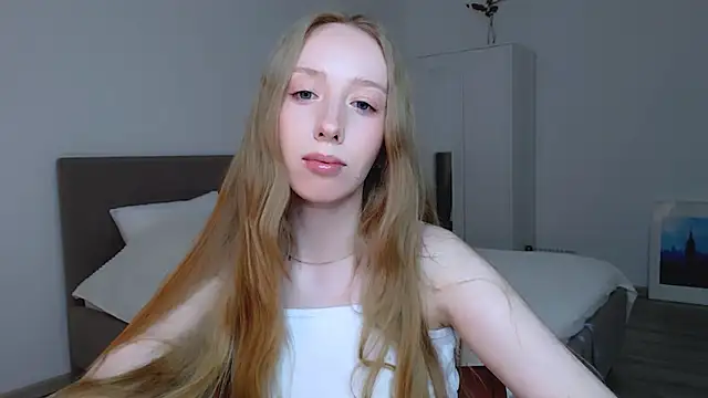 Luna insniity online show from 02-10-25, 07:28