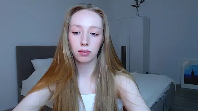 Luna insniity online show from 02-16-25, 07:49