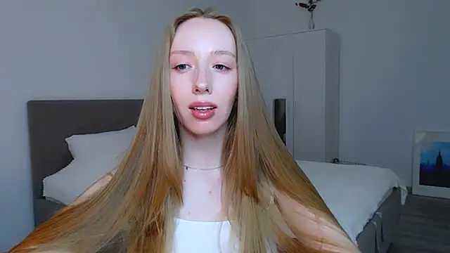 Luna insniity online show from 03-02-25, 01:04