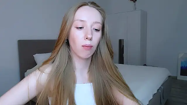 Luna insniity online show from 03-02-25, 10:48