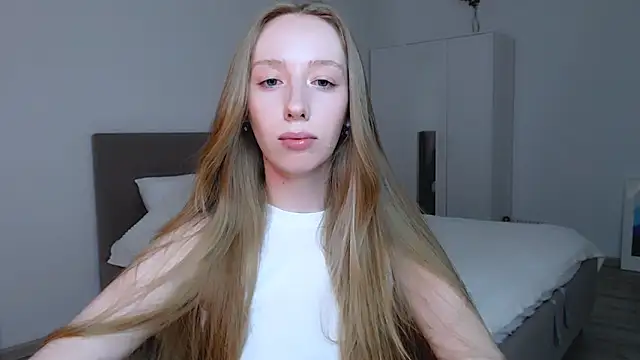 Luna insniity online show from 03-14-25, 01:59