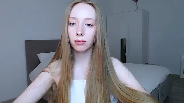 Luna insniity online show from 03-15-25, 10:33