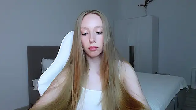 Luna insniity online show from 09-08-25, 08:08