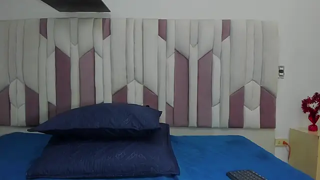 Snapshot of lucyy_gray chatting on 02-20-25, 03:12 lucyy gray online show from 02-20-25, 03:12