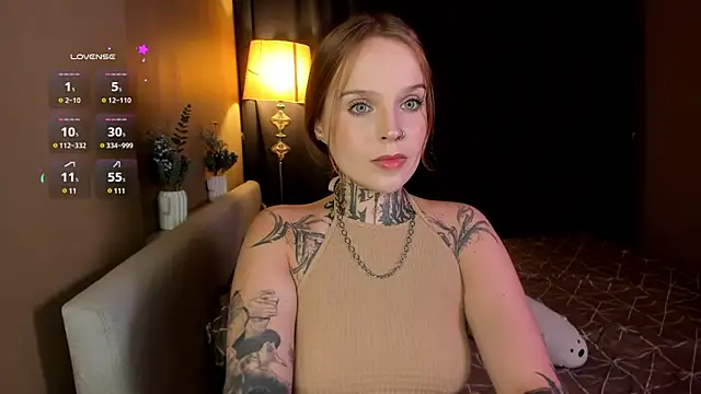 Snapshot of ATOMIC-KETCHUP chatting on 01-05-25, 06:46 ATOMIC-KETCHUP online show from 01-05-25, 06:46