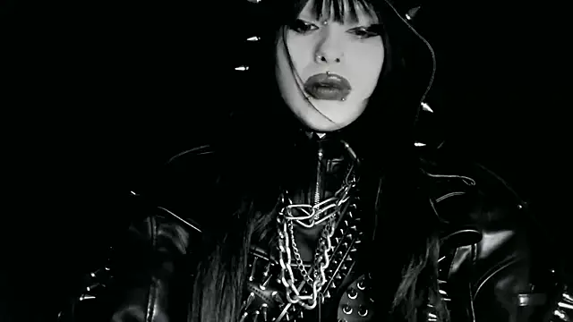 XXIOUX online show from 04-13-26, 03:23