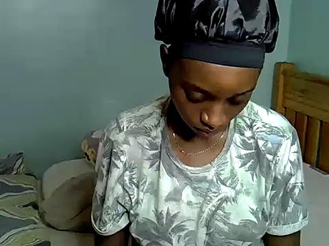 Snapshot of Enkarxx chatting on 01-24-25, 05:32 Enkarxx online show from 01-24-25, 05:32