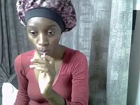 Snapshot of Enkarxx chatting on 09-09-25, 05:56 Enkarxx online show from 09-09-25, 05:56