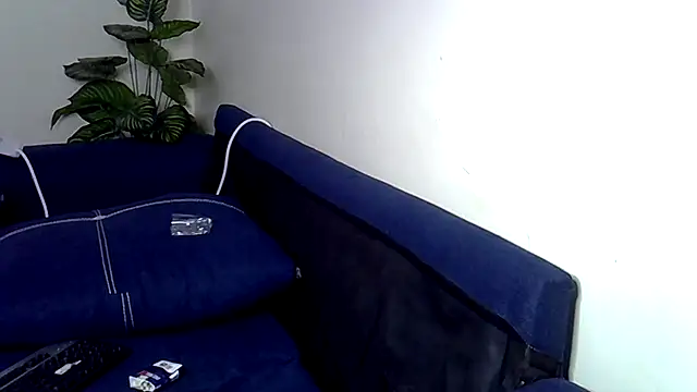 Snapshot of Enkarxx chatting on 11-29-25, 10:46 Enkarxx online show from 11-29-25, 10:46