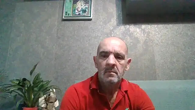 Snapshot of skorpibg65 chatting on 06-13-26, 01:42 skorpibg65 online show from 06-13-26, 01:42