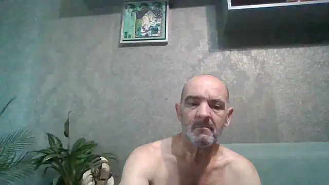Snapshot of skorpibg65 chatting on 06-16-26, 02:41 skorpibg65 online show from 06-16-26, 02:41