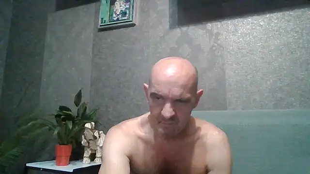 Snapshot of skorpibg65 chatting on 06-23-26, 04:38 skorpibg65 online show from 06-23-26, 04:38