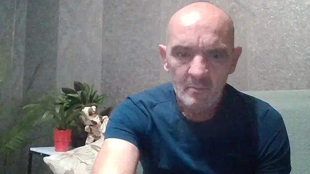Snapshot of skorpibg65 chatting on 06-24-26, 05:45 skorpibg65 online show from 06-24-26, 05:45
