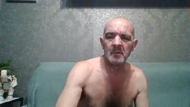 Snapshot of skorpibg65 chatting on 06-26-26, 02:05 skorpibg65 online show from 06-26-26, 02:05