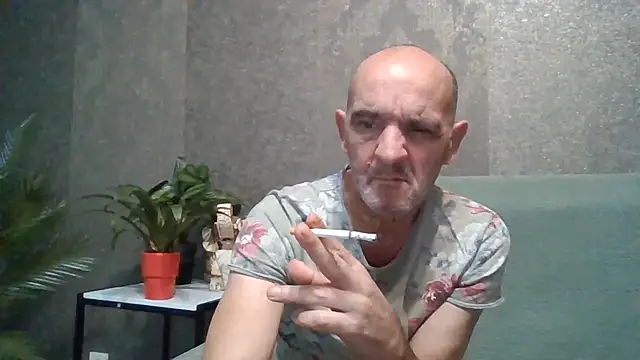 Snapshot of skorpibg65 chatting on 07-06-26, 03:03 skorpibg65 online show from 07-06-26, 03:03