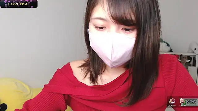 Snapshot of SUZU_ chatting on 02-10-25, 04:04 SUZU online show from 02-10-25, 04:04