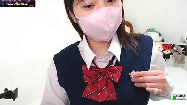 Snapshot of SUZU_ chatting on 02-11-25, 03:08 SUZU online show from 02-11-25, 03:08