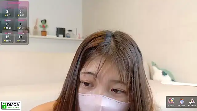 Snapshot of SUZU_ chatting on 09-26-25, 04:22 SUZU online show from 09-26-25, 04:22