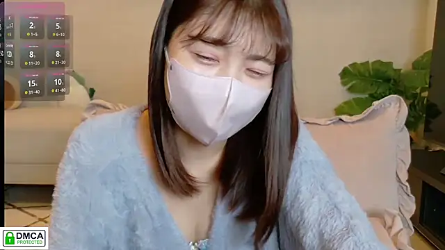 Snapshot of SUZU_ chatting on 01-07-26, 12:13 SUZU online show from 01-07-26, 12:13