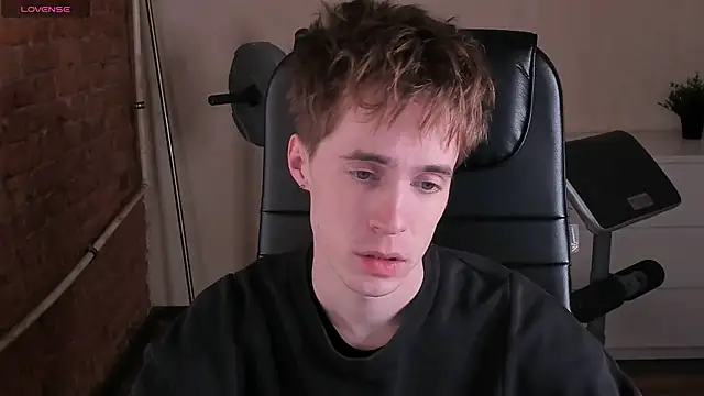 Snapshot of _tokyo_ghoul chatting on 12-27-24, 02:54 tokyo ghoul online show from 12-27-24, 02:54