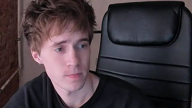 Snapshot of _tokyo_ghoul chatting on 02-14-25, 04:20 tokyo ghoul online show from 02-14-25, 04:20