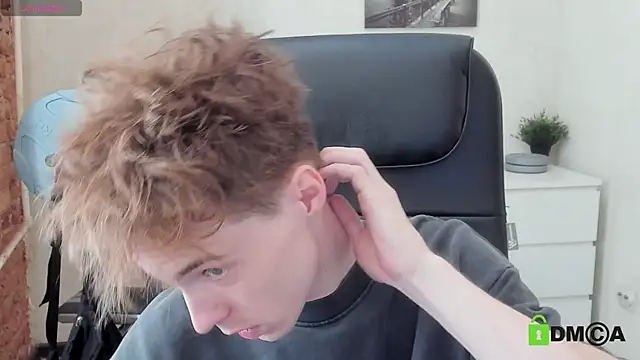 Snapshot of _tokyo_ghoul chatting on 09-11-25, 10:04 tokyo ghoul online show from 09-11-25, 10:04