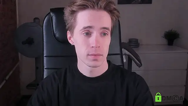 Snapshot of _tokyo_ghoul chatting on 10-26-25, 05:13 tokyo ghoul online show from 10-26-25, 05:13