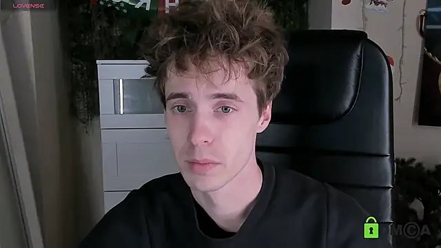 Snapshot of _tokyo_ghoul chatting on 01-17-26, 02:55 tokyo ghoul online show from 01-17-26, 02:55