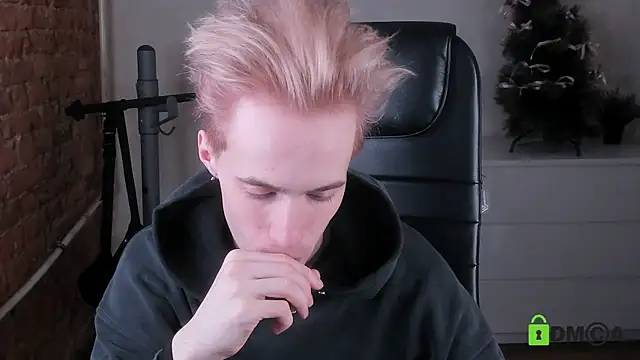 Snapshot of _tokyo_ghoul chatting on 03-22-26, 03:04 tokyo ghoul online show from 03-22-26, 03:04